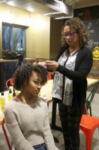 Jane demos Natural Twist Out Foam